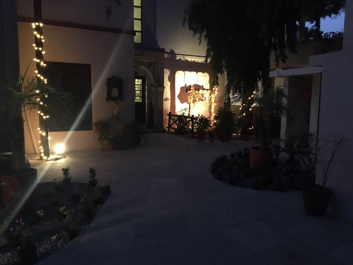 Awtar Mansion Bed and Breakfast Agra  Exteriör bild